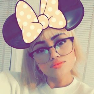 Meet your Posher, Sindel